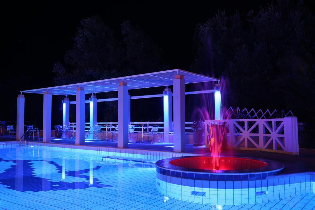 Sea Sun Aparthotel Plomari Exterior photo